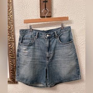 Uniqlo high rise denim shorts 64 blue size 32